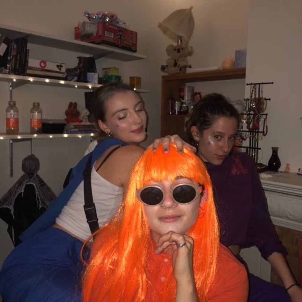 Meet your Posher, Elana